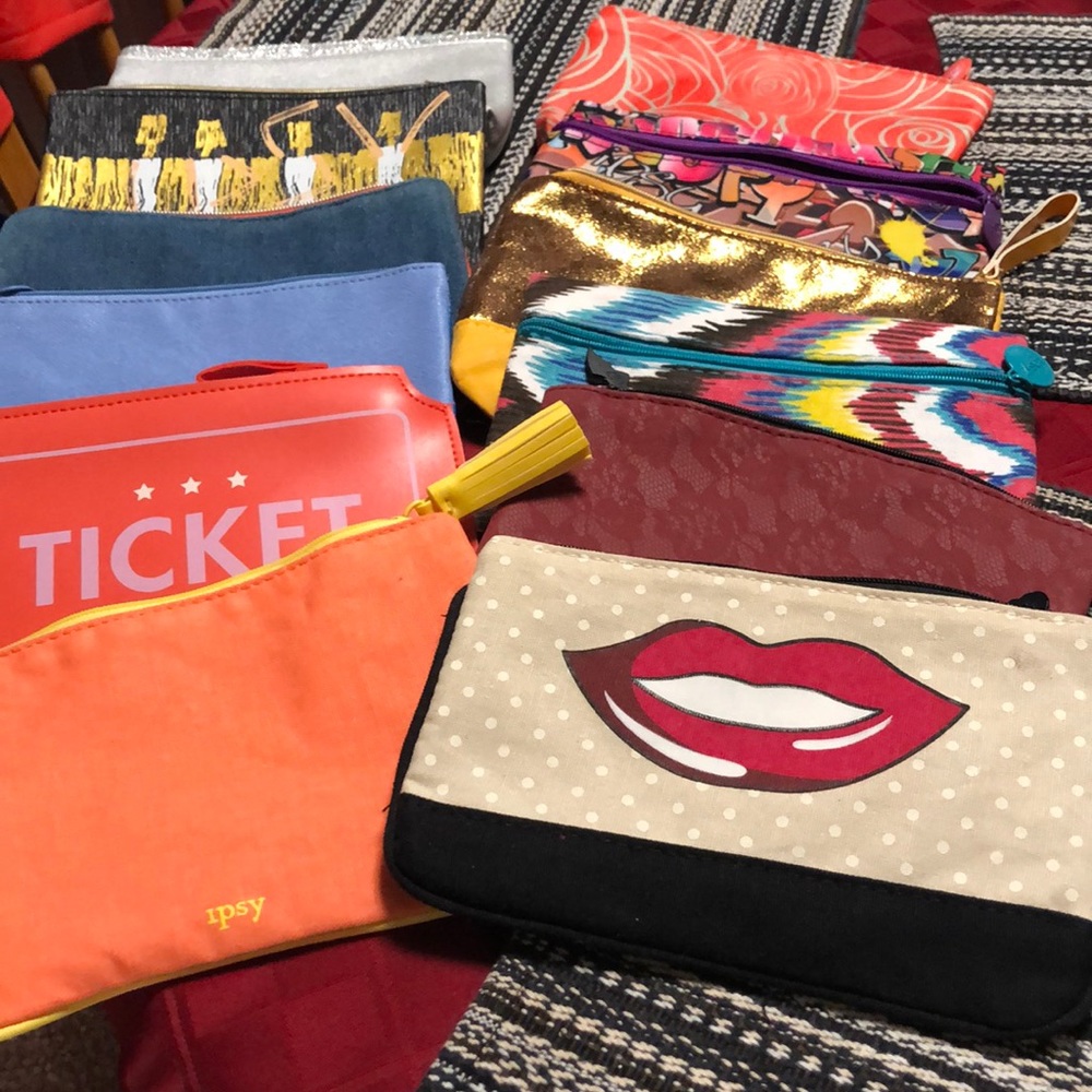 Lot of 12 Ipsy bags